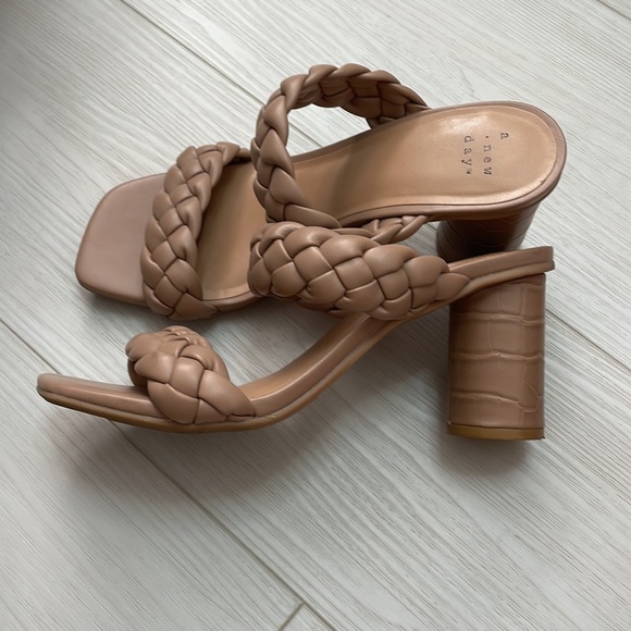 a-new-day Women’s Basil Mule Heels 🌷 - Picture 4 of 4